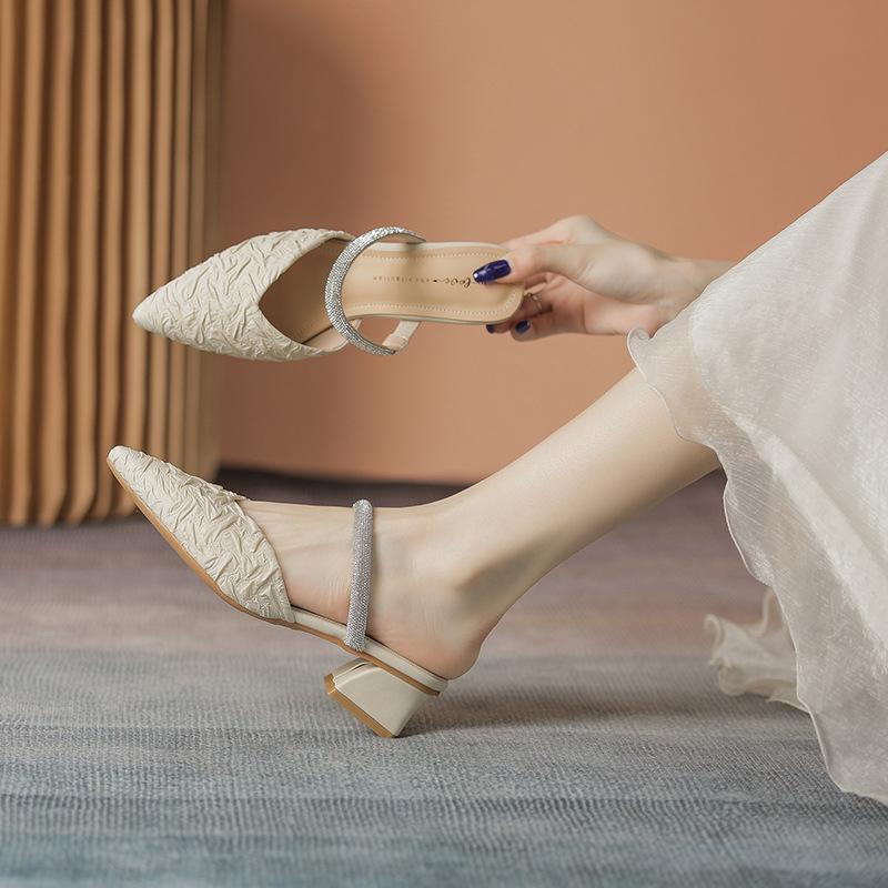 TONJUSA Nieuwe puntige Baotou-sandalen met lage hakken, platte bodem voor dames, met rokken, enkele schoenen en comfortabele damesschoenen.
