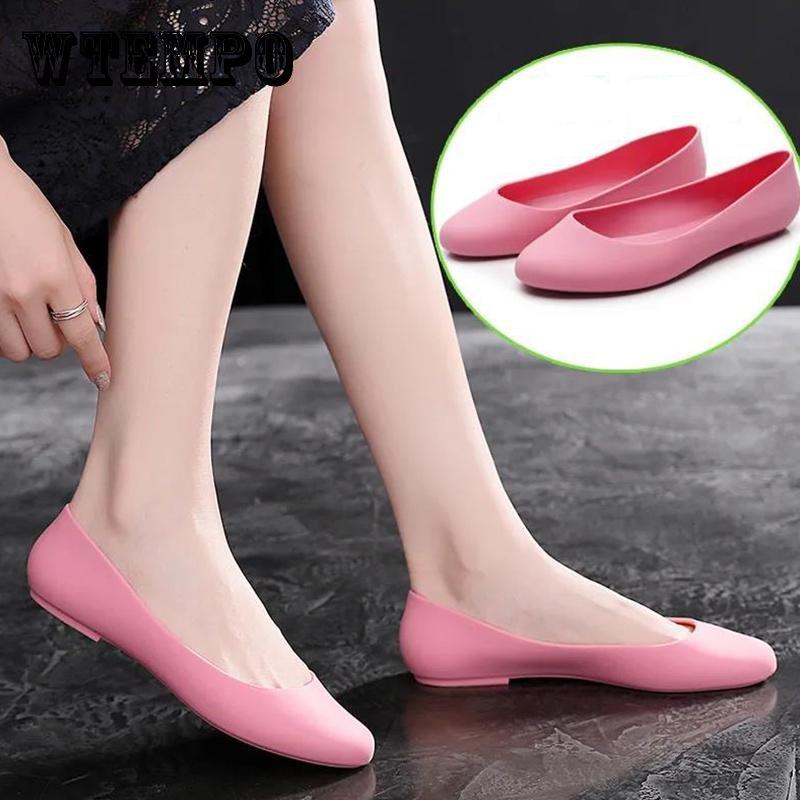 WTEMPO Fashion Sandals Ladies Plastic Crystal Jelly Glue Shoes Flat Heel Flat Cover Foot Non-slip Shallow Mouth Rain Boots