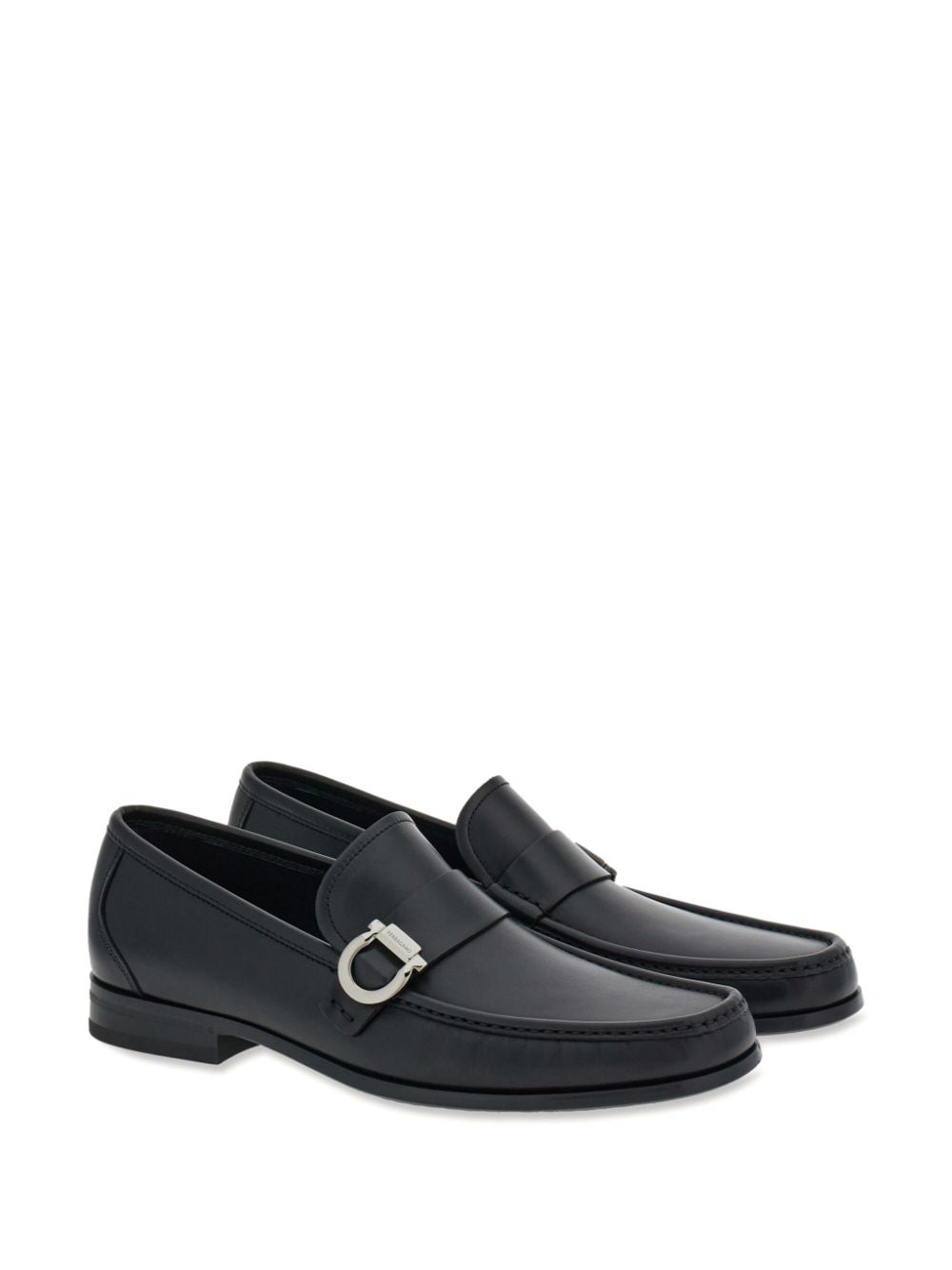 Ferragamo Gancini-plaque leather loafers - Zwart