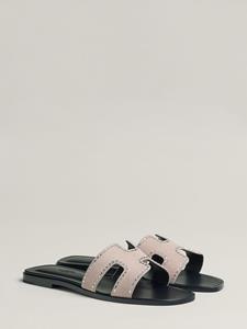 Hermès Pre-Owned Oran suède sandalen verfraaid met stras - Roze