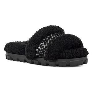 UGG Slippers Cozetta  Braid met kettingelement