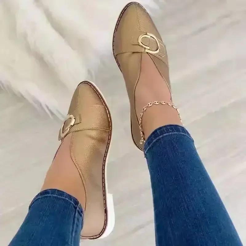 Fashion Footwear Hub Hot Sale Ladies Shoes Slip on Women's Flats 2024 Autumn Pointed Toe Shallow Casual Comfortable Walking Large Size Shoes Female