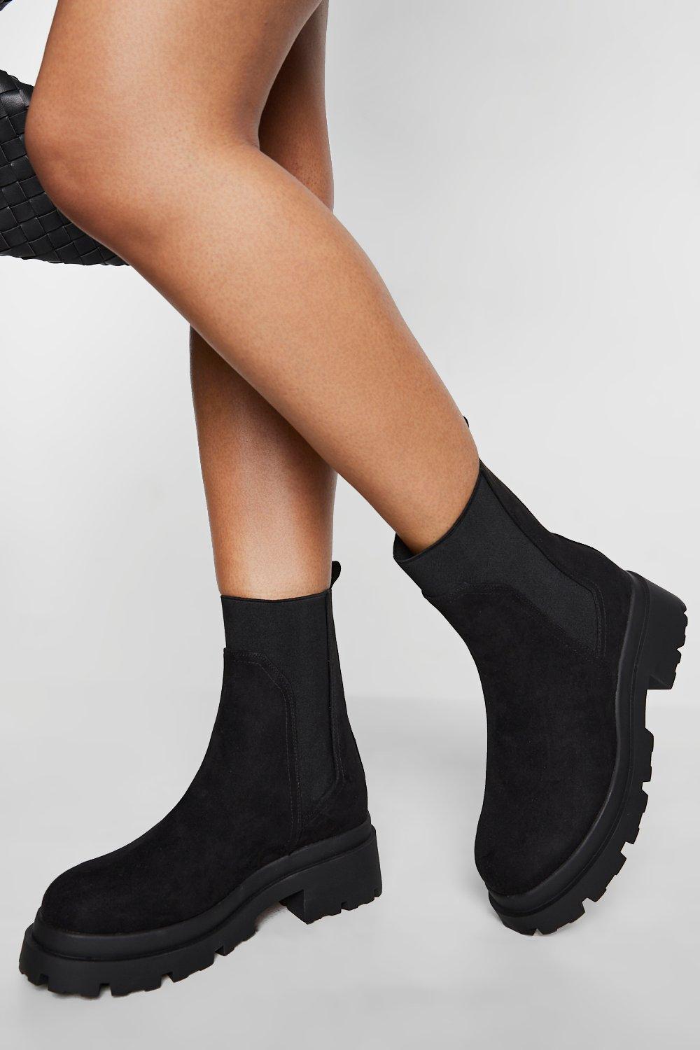 Boohoo Brede Chelsea Boots Met Hak, Black