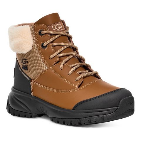 UGG Winterlaarzen YOSE FLUFF V2 met plateauzool