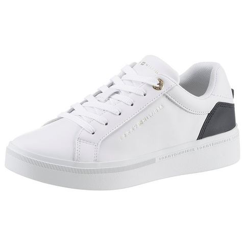 Tommy Hilfiger Plateausneakers ELEVATED ESSENTIAL COURT SNEAKER met contrastafwerking op de hiel, vrijetijdsschoen, halfhoge schoen, veterschoen