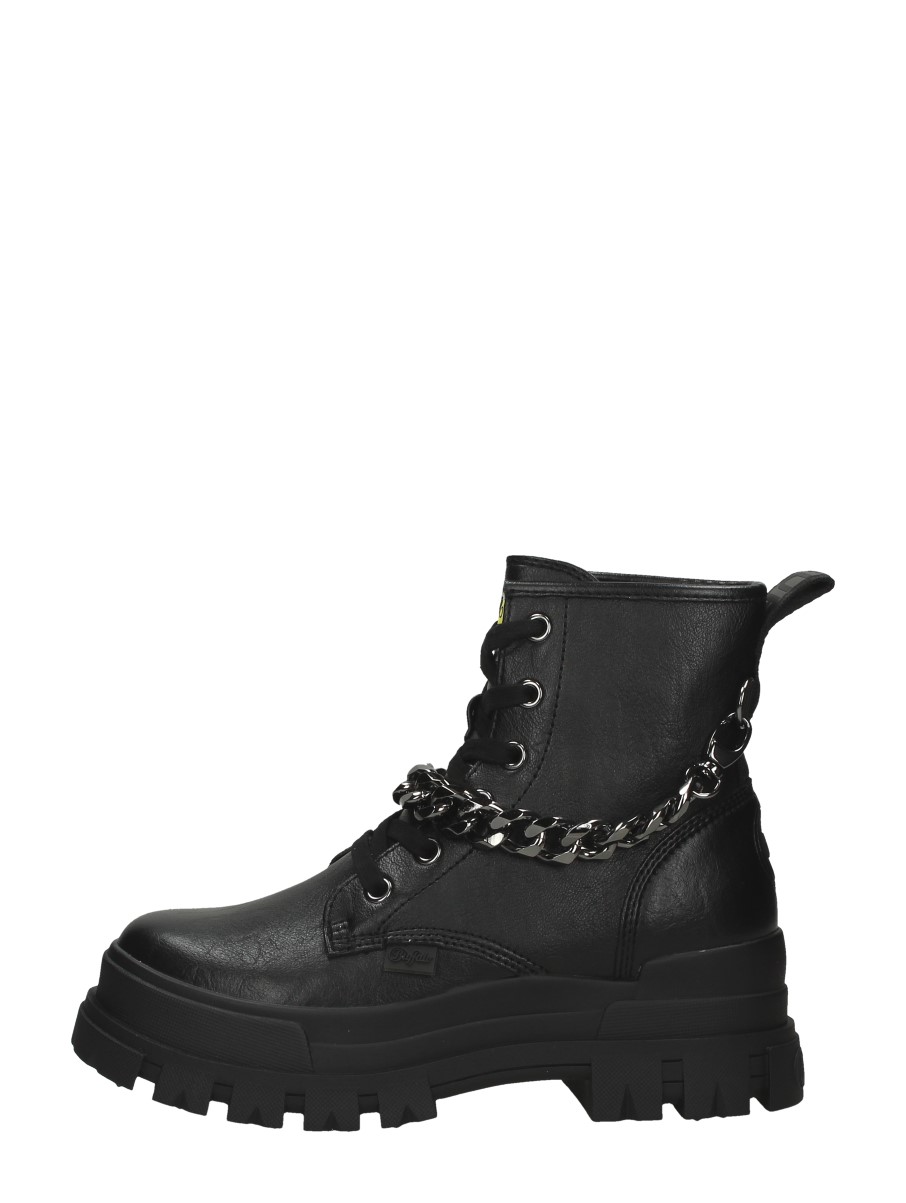 Buffalo  Boot With Chain