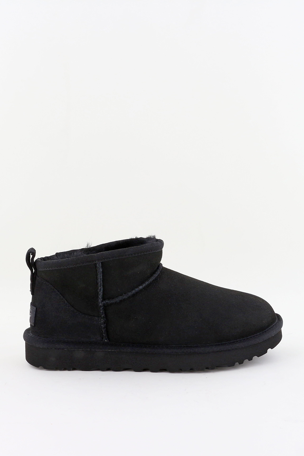 UGG enkellaarsjes Classic Ultra Mini 1116109 black