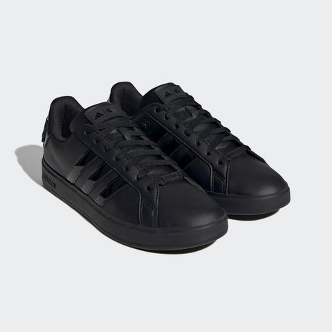 Adidas Sportswear Sneakers Design geïnspireerd op de adidas Superstar