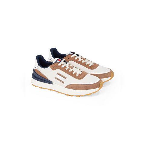 TOMMY JEANS Sneakers met sleehak TJM TECHNICAL RUNNER ESS vrijetijdsschoen, halve schoen, veterschoen met gepolsterde schacht