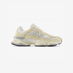New Balance 9060 Dames, Beige