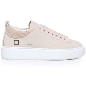 Date Sneakers  -