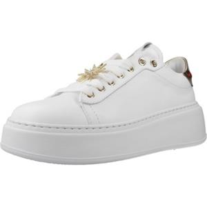 Gio + Sneakers  PIA334A