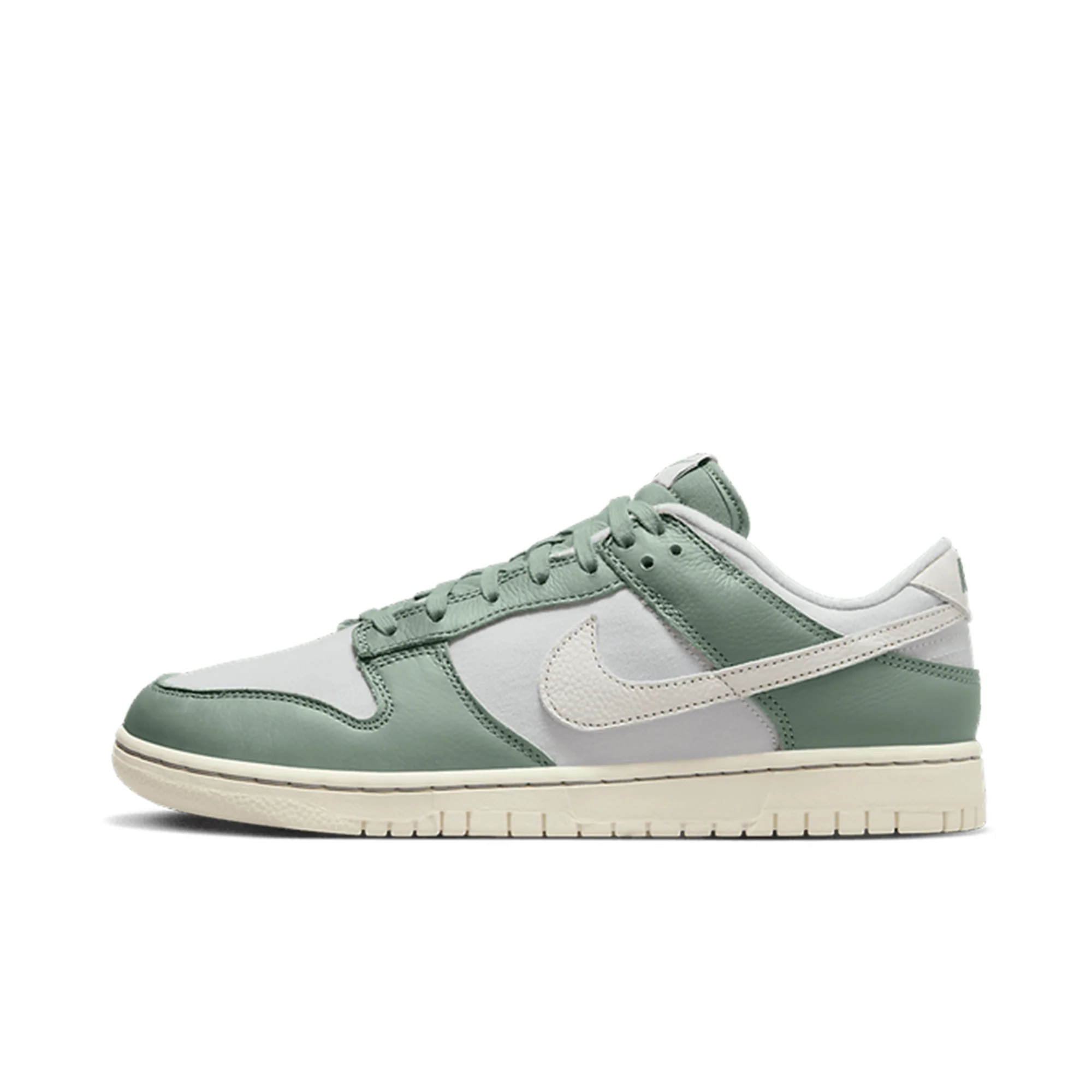 Nike Sneakers  Dunk Low Mica Green