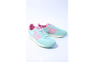 Back 70 Jogger sneakers