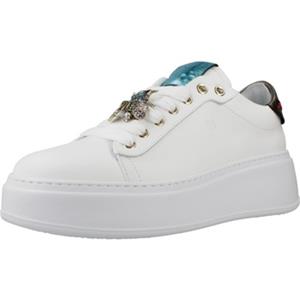 Gio + Sneakers  PIA282A