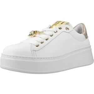 Gio + Sneakers  PIA318A