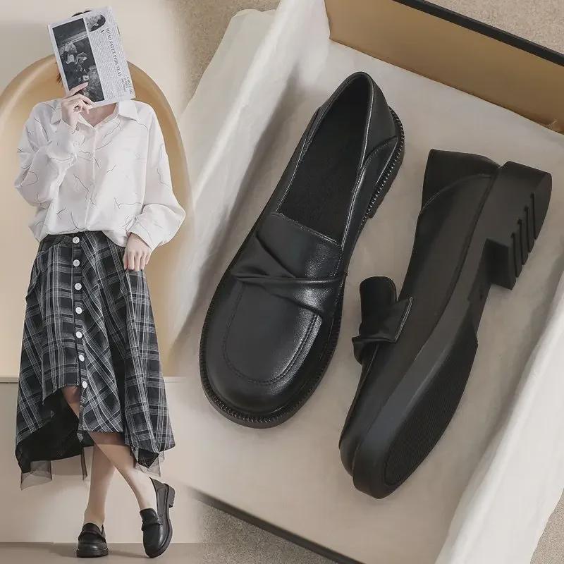 StrideBox WD Dames Loafers met Brede Pasvorm: Zacht leer, dikke zool, Britse stijl, maten 35-43, zwart 36 zwart