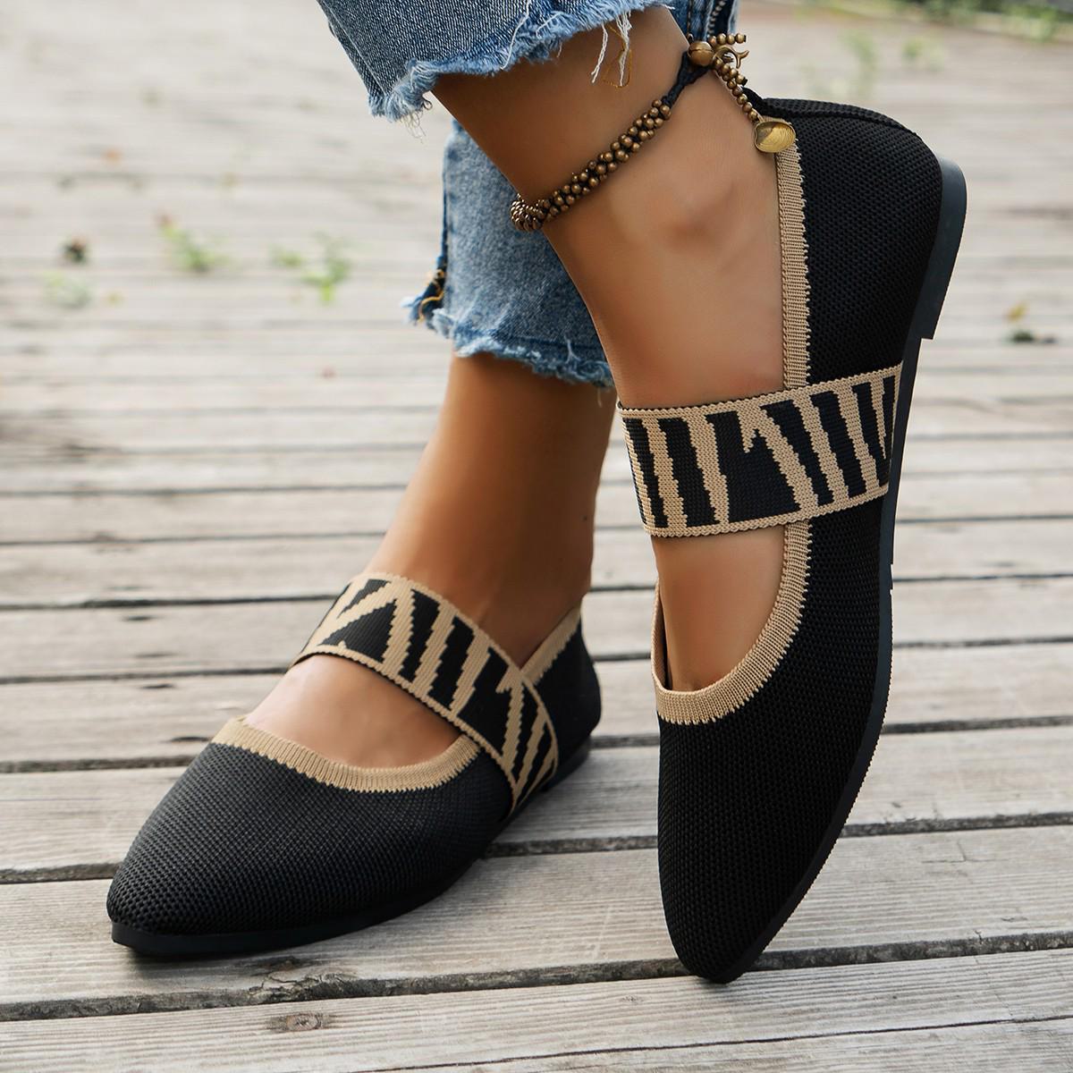 Shoes Arena Retro loafers met puntige neus voor dames - grote maat, effen kleur, casual, geweven ontwerp 36 lichtbruine kleur