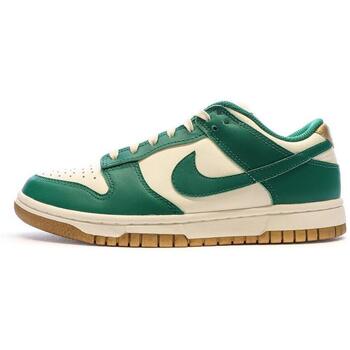 Nike Lage Sneakers  -