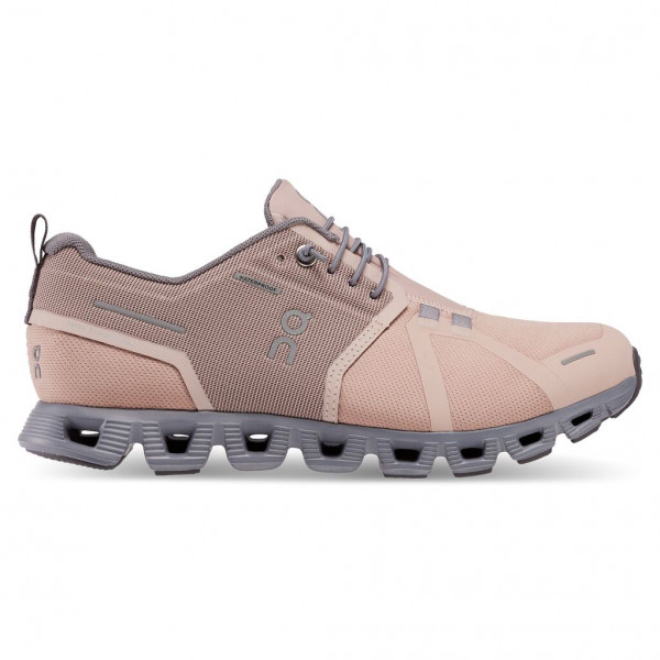 On  Women's Cloud 5 Waterproof - Sneakers, bruin