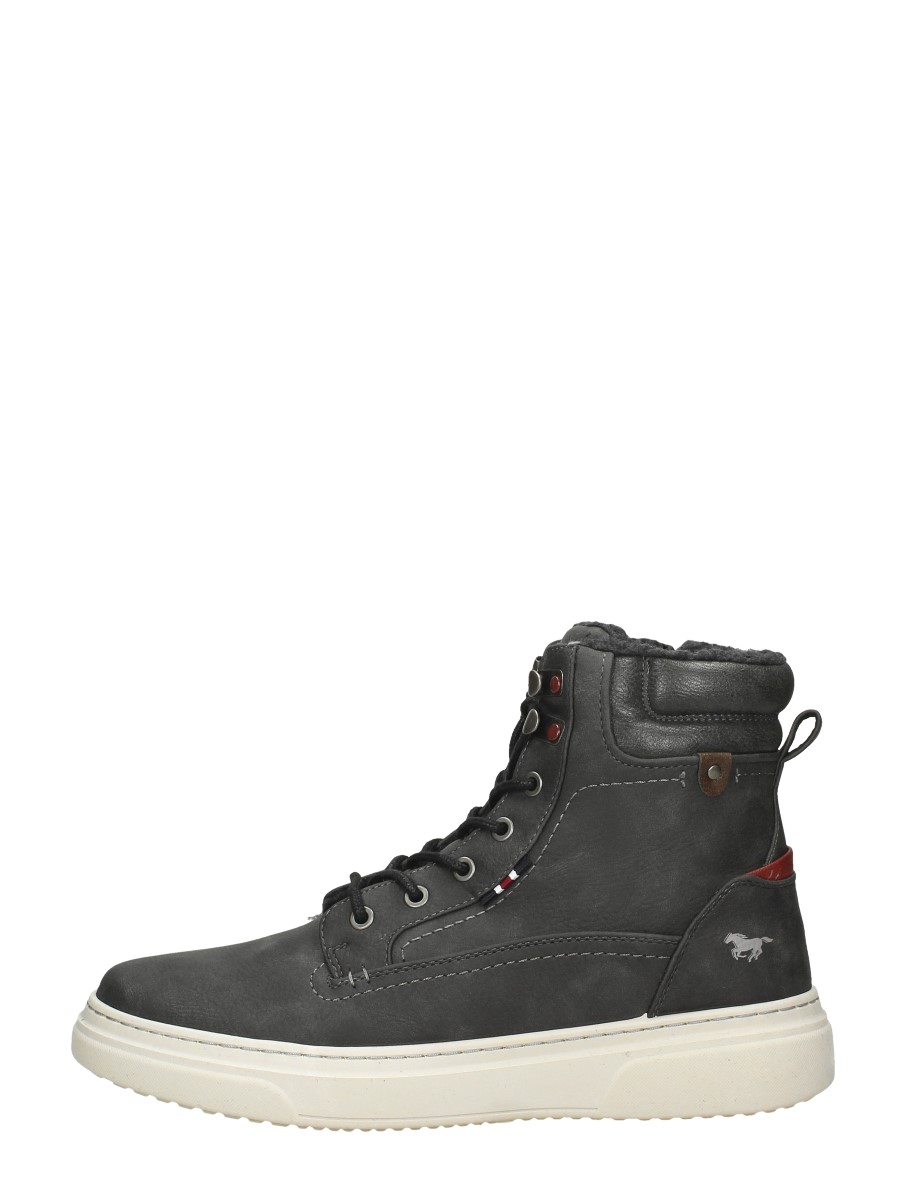 Mustang  Veterschoenen Hoog