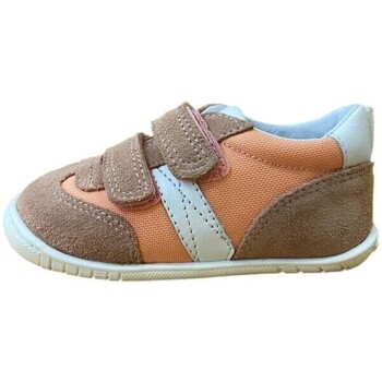 Titanitos Sneakers  -