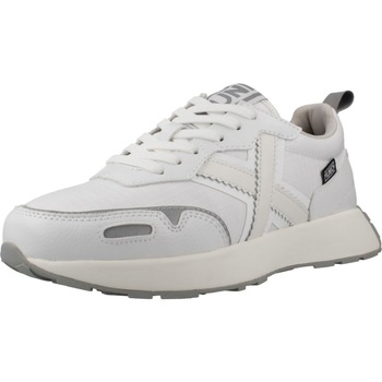 Munich Sneakers  8907070M