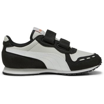 Puma Sneakers  -