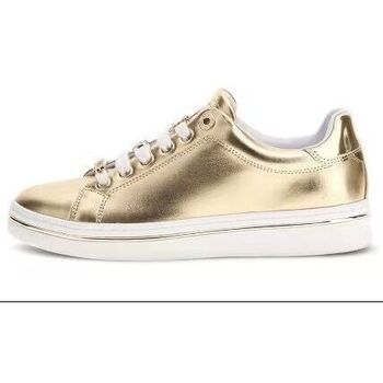 Guess Sneakers  FLTSS3 LEL12 STASEY3-PLATI
