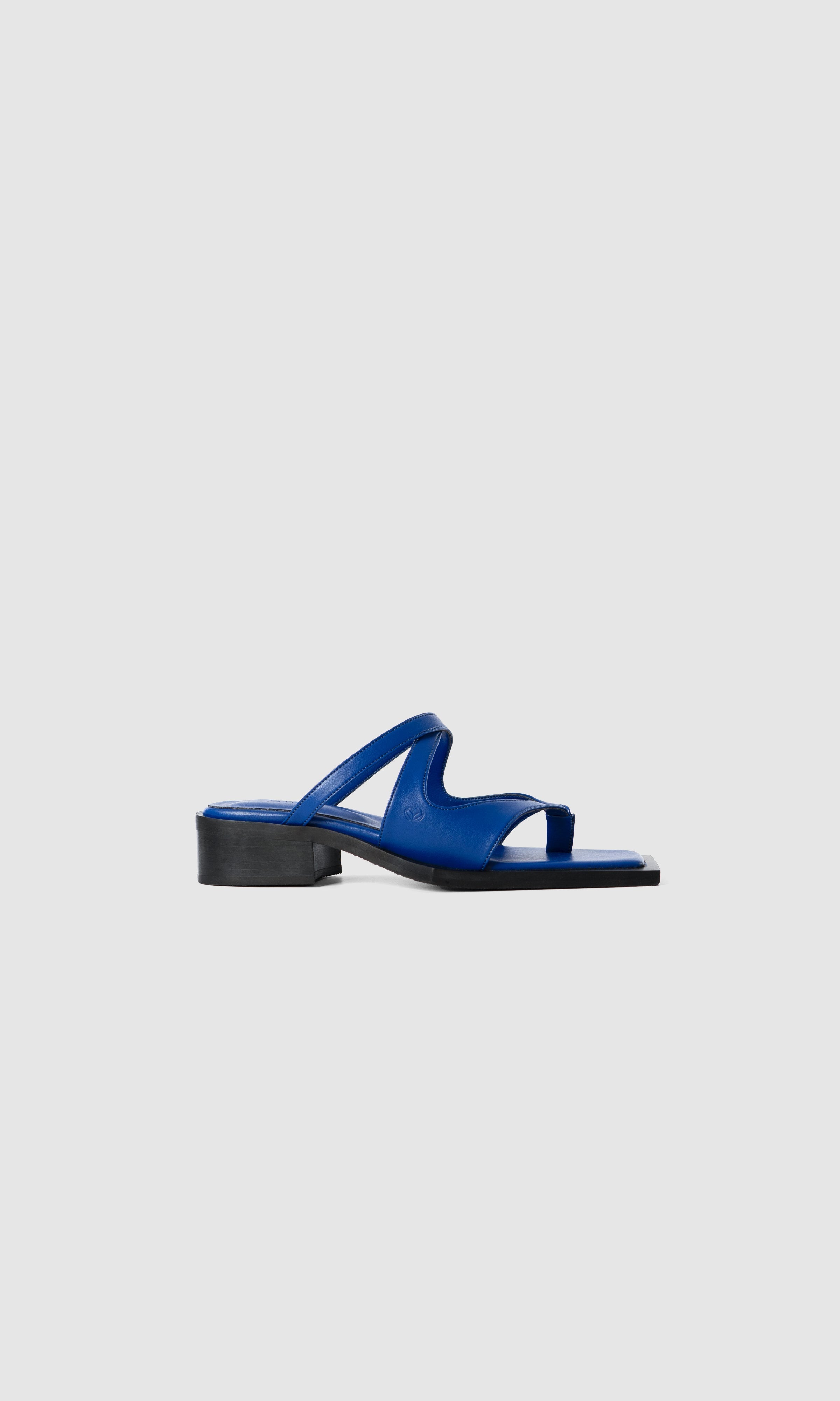 Prev Damen vegan Sandalen Karel Pantolette Electric Dunkelblau