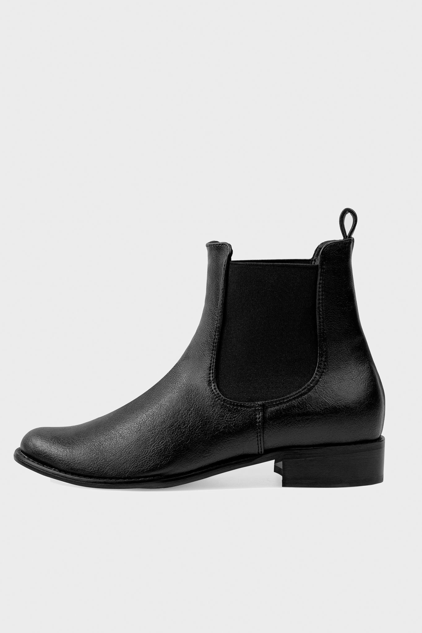 BOHEMA Damen vegan Chelsea-Stiefel Schwarz