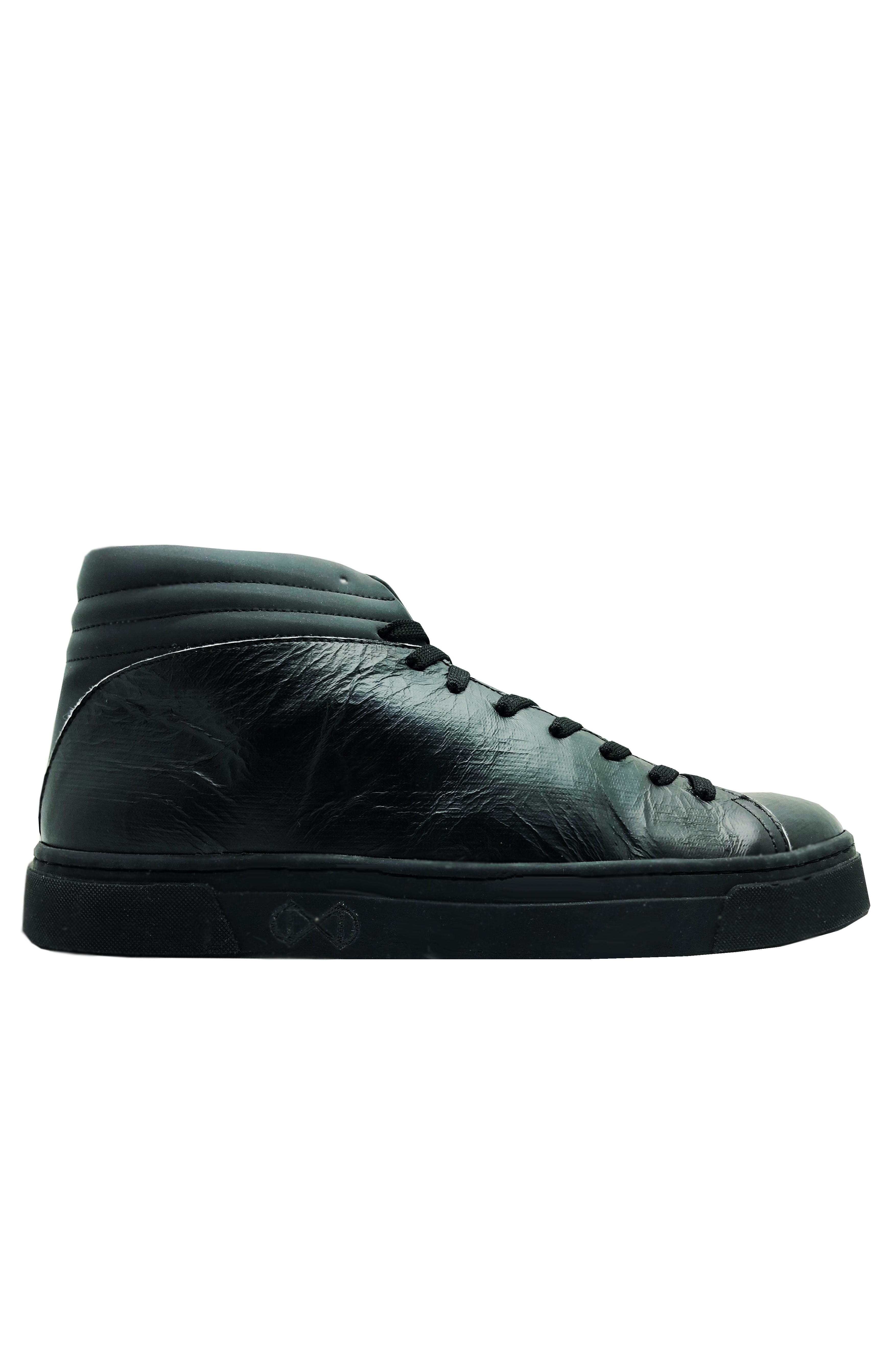 Nat-2 Herren vegan Sneaker Sleek Tyvek Schwarzes Papier