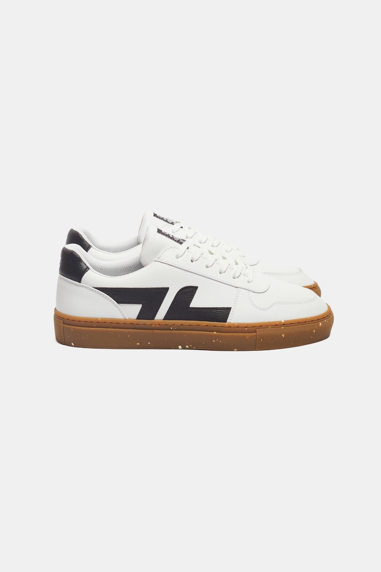 ZÃ¨ta Herren vegan Sneaker Moka Cappuccino