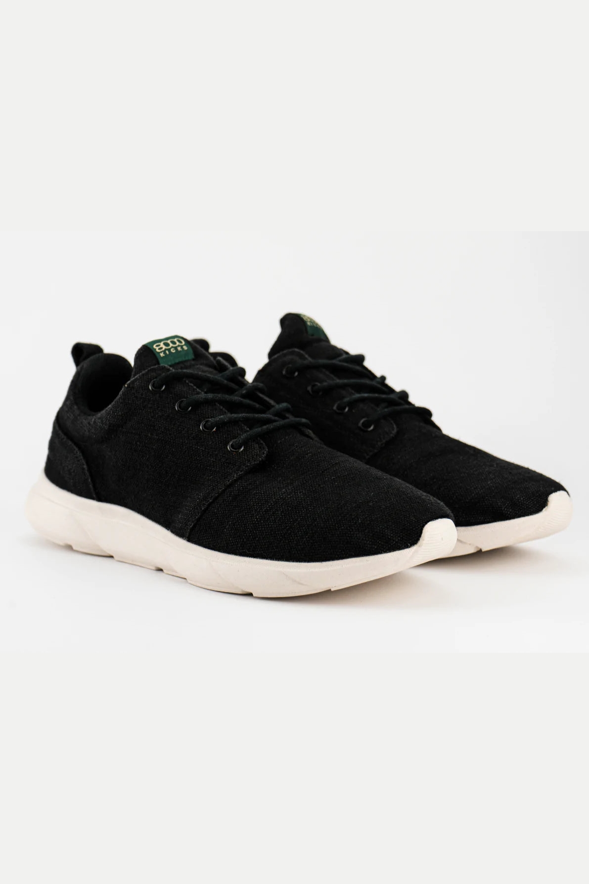 8000 kicks EU Herren vegan Sneaker Explorer V2 Schwarz Und WeiÃŸ