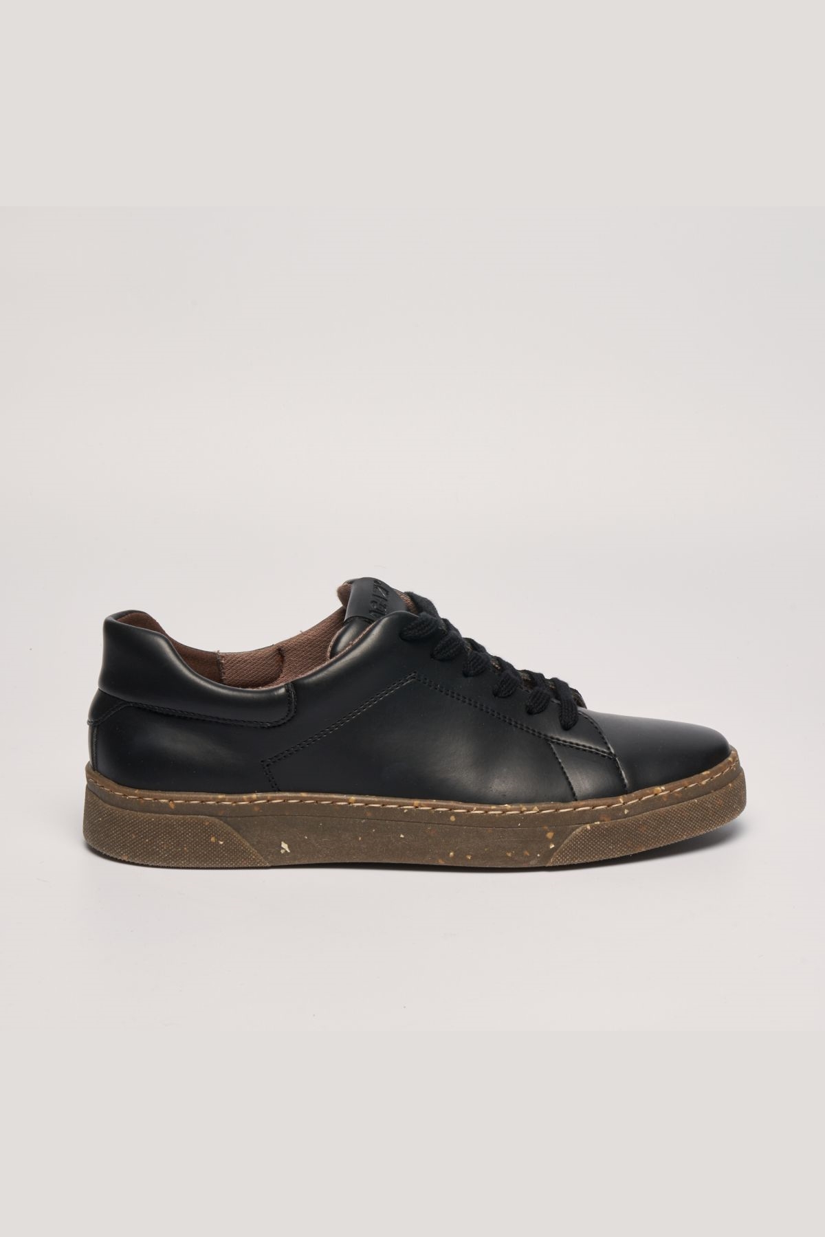 AGAZI Herren vegan Sneaker Jacob Schwarz