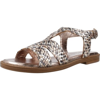 Carmela Sandalen  162199C