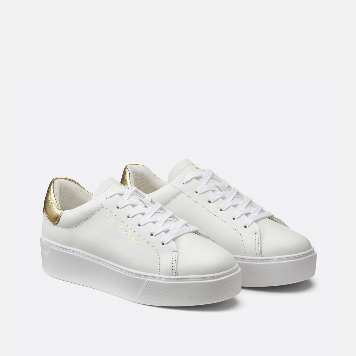Tommy Hilfiger Plateausneakers ESSENTIAL PLATFORM COURT SNEAKER