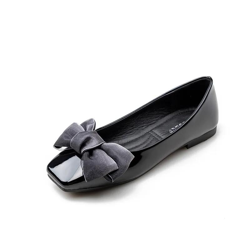 Shoes Family Nieuwe Patent Leather Flat Dames Vlinderknoop Ballet Flats Schoenen Dames Plus Maat 41 Zwarte Vierkante Neus Strik Schoenen Zwart voor Dame 823 9