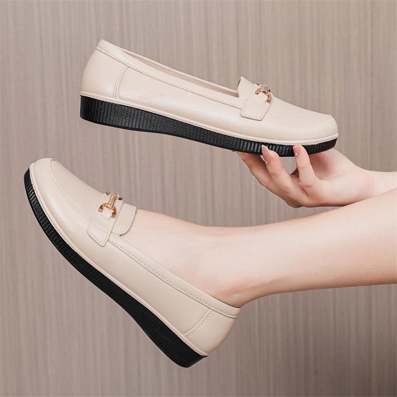 Shoes Arena Zwarte waterdichte loafers voor dames, Britse stijl, spitse neus, formele werkschoenen voor zomer 2021. 37 zwart