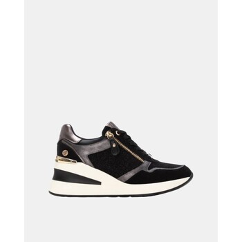 XTI Lage Sneakers  144379
