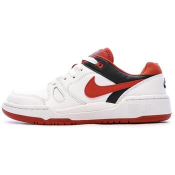 Nike Lage Sneakers  -