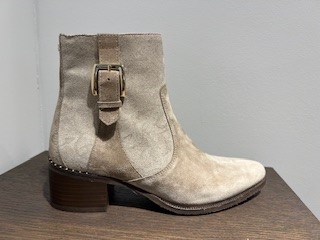Floris Van Bommel Evi 05.01