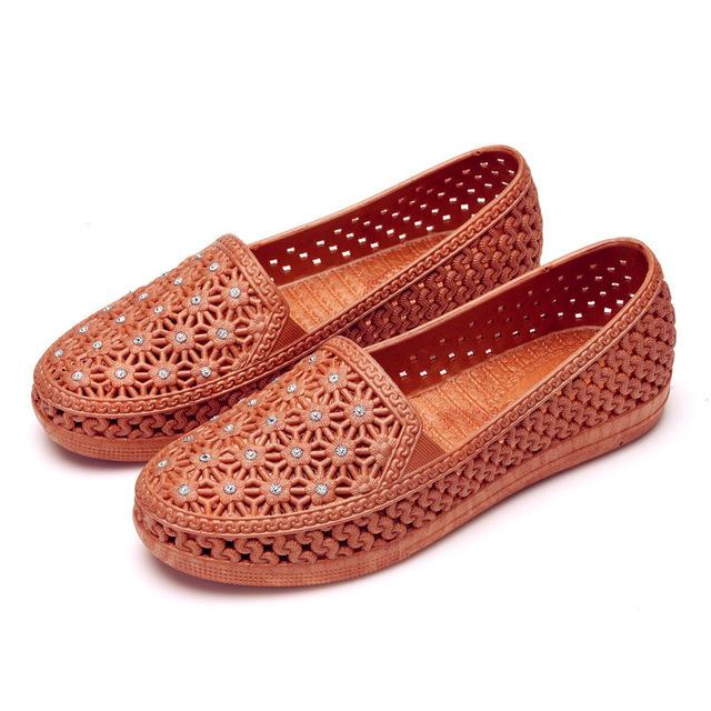 Yoxier Vrouwen Uitgesneden Kristal Platte Hakken Gesloten Teen Zomer Schoenen Nieuwe Aankomst Dame Uitsparing Ademend Jelly Schoenen Sandalen 180608 40
