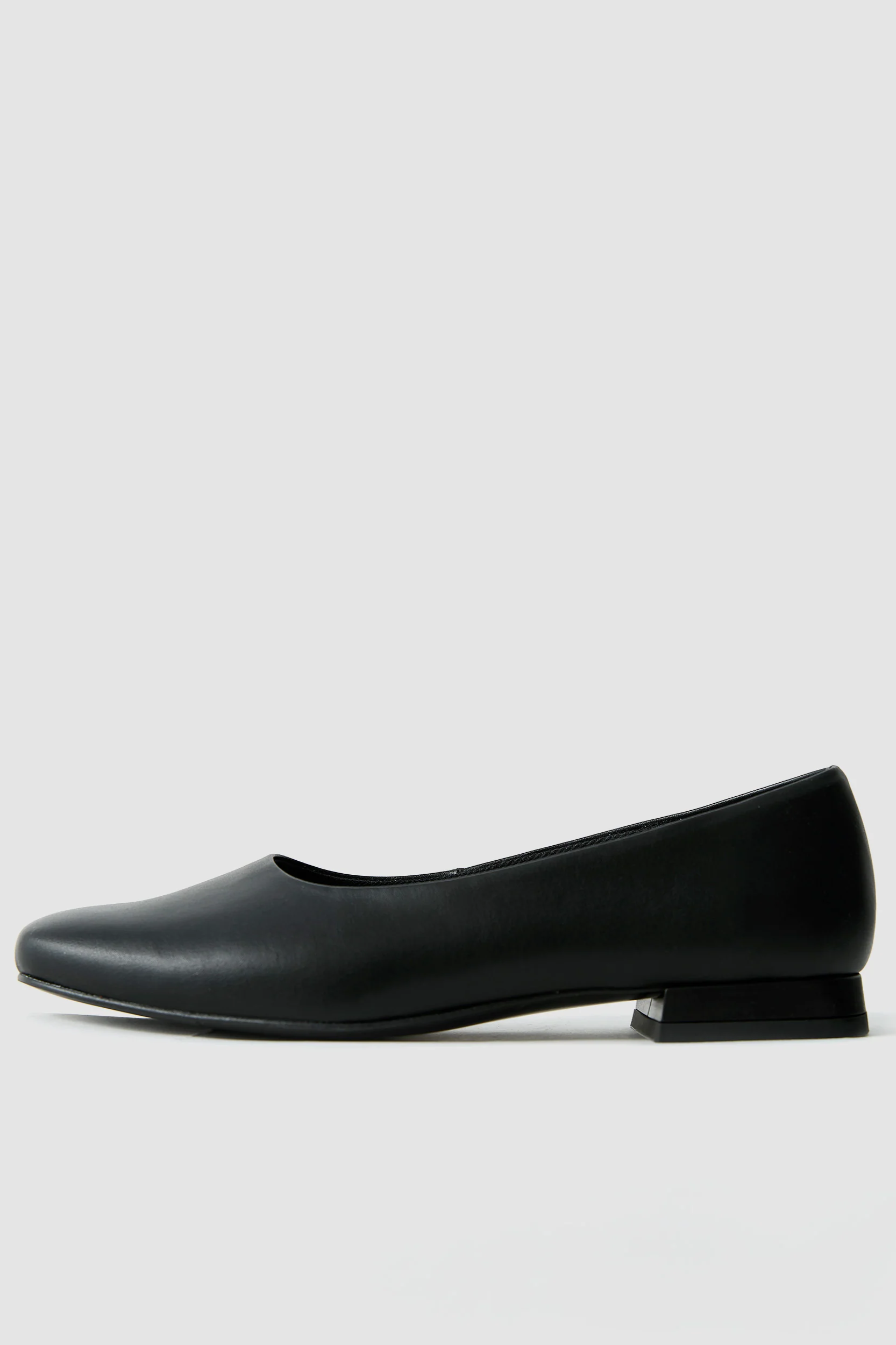 BOHEMA Damen vegan Ballerinas Diana Square Toe Schwarz