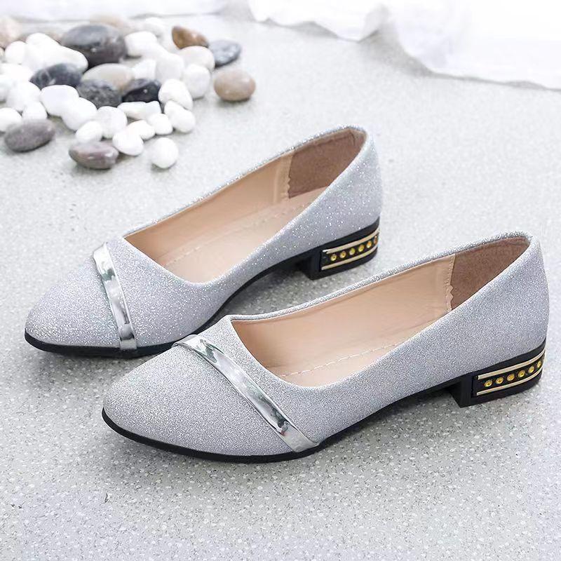 Nicor Zomer Nieuwe All-match Scoop Schoenen Platte Bodem Enkele Schoenen Dames Zachte Bodem Peas Schoenen Antislip Puntige Damesschoenen 39 zilver