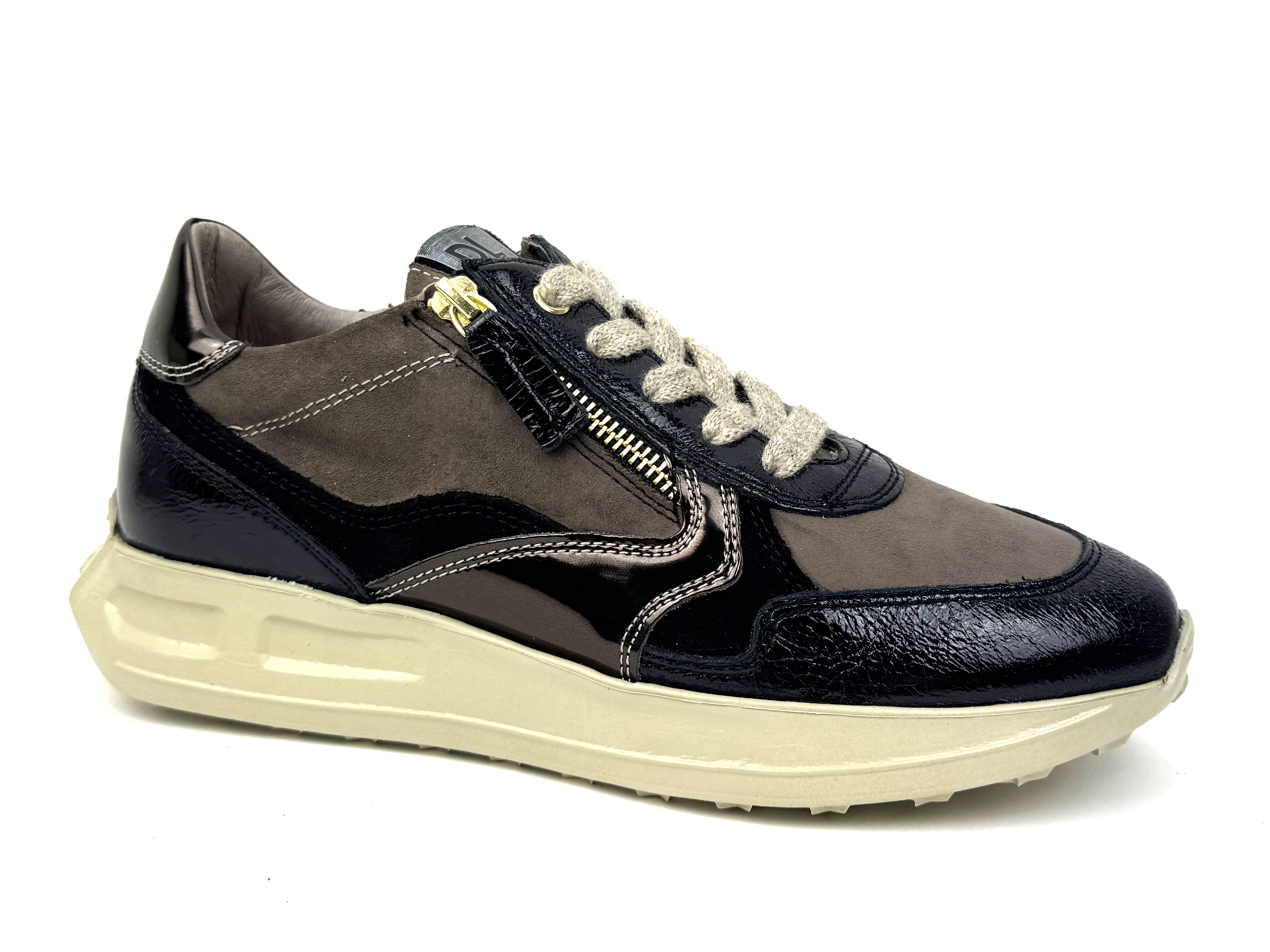 DL Sport 6757