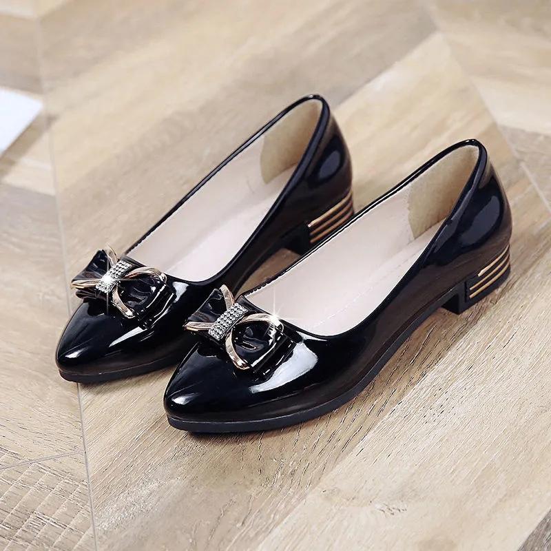 WTEMPO Bow Knot Lage Hak Pumps Lak Leer Glanzend Oppervlak Dames Puntige Neus Ondiepe Mond Slip-on Eenvoudige Casual Woon-werkverkeer Werkschoenen 40 zwart