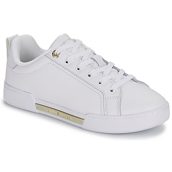 Tommy Hilfiger Plateausneakers CHIQUE COURT SNEAKER met detail in het plateau, vrijetijdsschoen, lage schoen, veterschoen