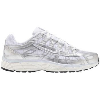 Nike Lage Sneakers  P-6000 White Blue Tint Sail Metallic Silver (Women's)