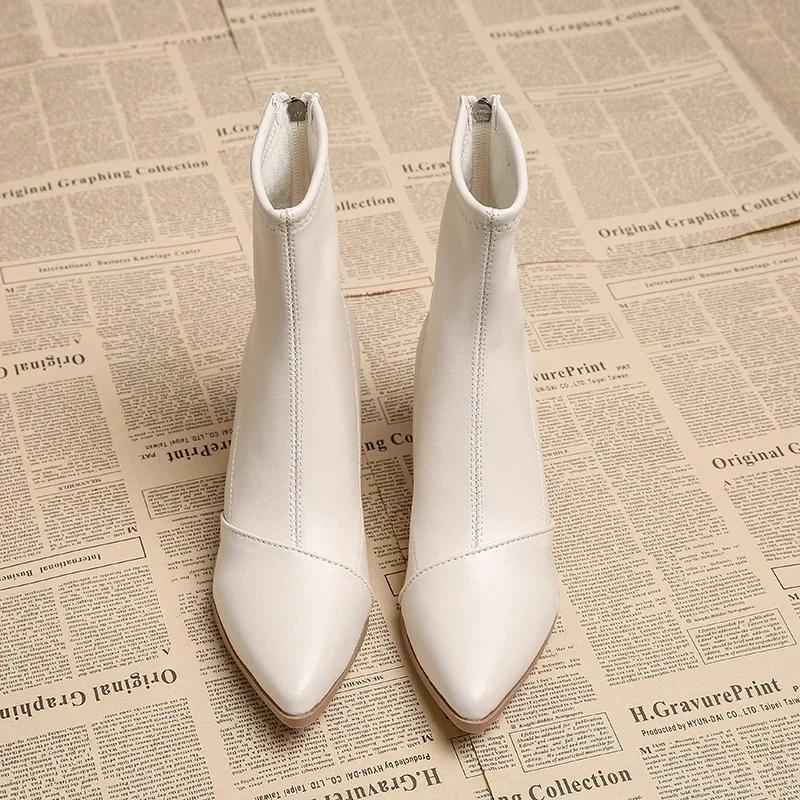 Fresh Steps Puntige Teen Dames Enkellaarsjes Mode Achterkant Ritsen Schoenen Herfst Winter Dikke Hak Dames Korte Laarsjes 35 beige